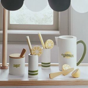 NIB Hearth & Hand with Magnolia Wood Lemonade Play Set